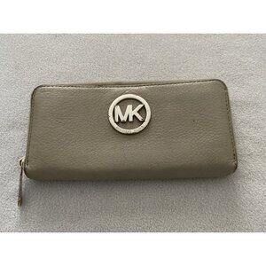 Michael Kors Leather Jet Set Wristlet Wallet - Grey Gray